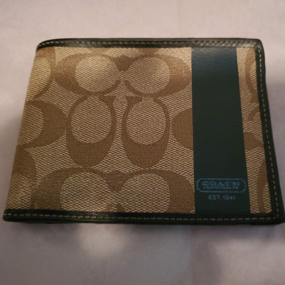 Coach Bi-fold wallet
